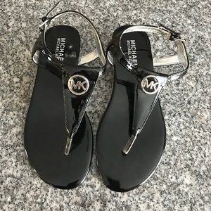 Michael Kors Perry Elsa thong sandals
